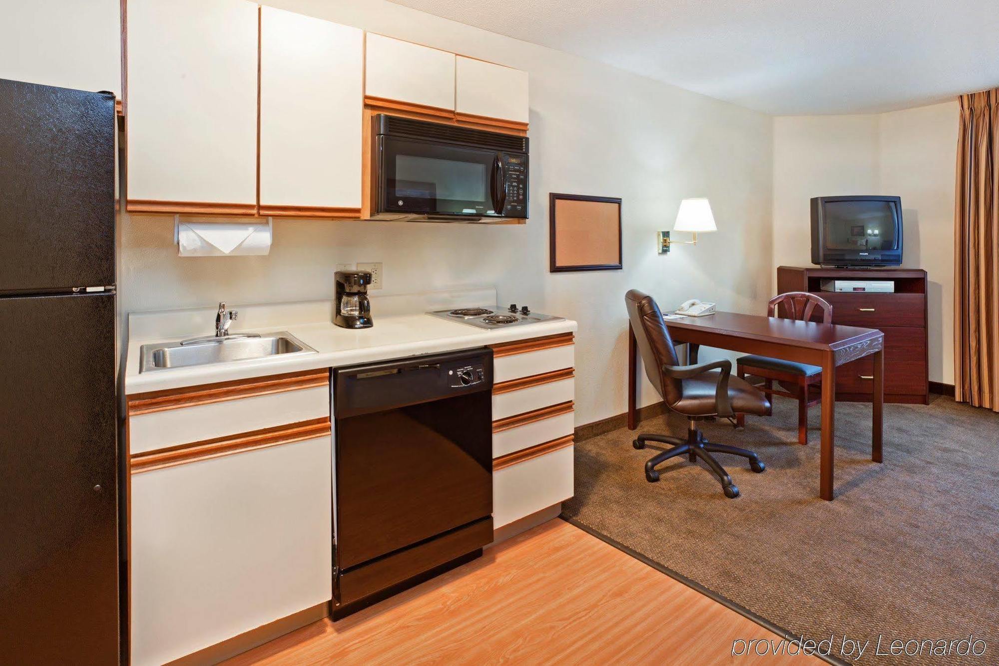 Sonesta Simply Suites Charlotte University Extérieur photo